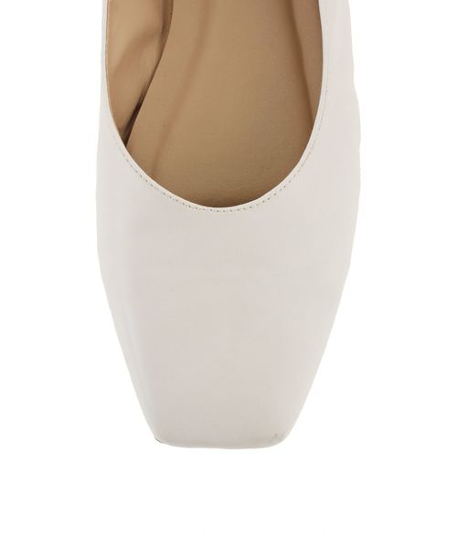 Ungrid（アングリッド）の「スクエアトゥフラットシューズ（バレエシューズ・レディース・オフホワイト/ゴールド・S/M/L）」の16枚目の写真