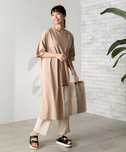 WEGO（ウィゴー）の「WEGO/USAコットンスリットワンピース（ワンピース・レディース・ホワイト/ブラック/ベージュ/パープル・FREE）」の3枚目の写真