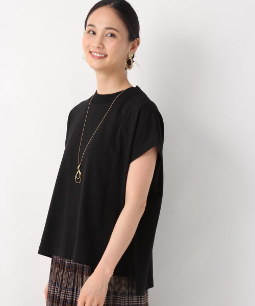 GLOBAL WORK（グローバルワーク）の「プチハイネックリブTEE/839931（Tシャツ/カットソー・レディース・ホワイト/ブラック・MEDIUM/LARGE）」の2枚目の写真