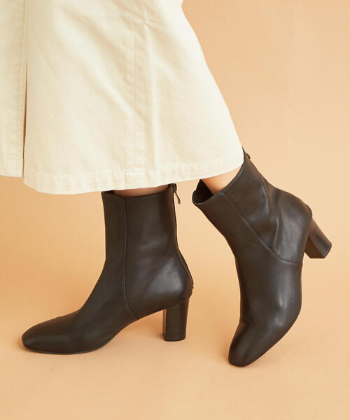 BEAUTY&YOUTH UNITED ARROWS（ビューティーアンドユースユナイテッドアローズ）の「BY∴ レザーバックジップ ミドルブーツ ◆（ブーツ・レディース・ブラック/オフホワイト・35h/37/36h/36/37h）」の8枚目の写真