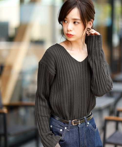 Girly Doll(ガーリードール)の「ボートネック リブニットトップス(ニット/セーター・レディース・ブラック/ブラック系その他/ボルドー/レッド系その他/ダークグレー/グレー系その他2/グレー/グレー系その他/カーキ/グリーン系その他・FREE)」の4枚目の写真
