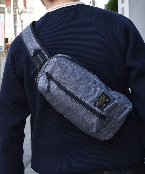 FORECAST（フォーキャスト）の「【FORECAST】Cross Body Bag クロスボディバッグ ショルダーバッグ 軽量 アウトドア キャンプ フェス ライブ 9105（ボディバッグ/ウエストポーチ・メンズ・ブラック/レッド/カモフラージュ/杢グレー/ネイビー/ベージュ/カーキ・FREE）」の11枚目の写真