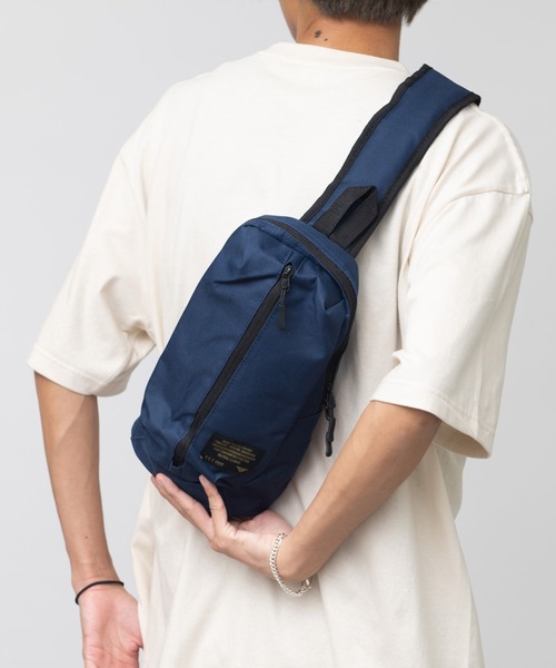 FORECAST（フォーキャスト）の「【FORECAST】Cross Body Bag クロスボディバッグ ショルダーバッグ 軽量 アウトドア キャンプ フェス ライブ 9105（ボディバッグ/ウエストポーチ・メンズ・ブラック/レッド/カモフラージュ/杢グレー/ネイビー/ベージュ/カーキ・FREE）」の21枚目の写真