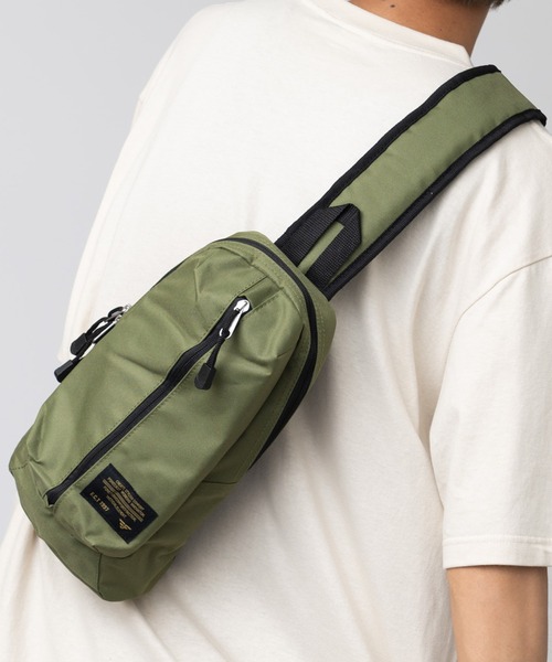 FORECAST（フォーキャスト）の「【FORECAST】Cross Body Bag クロスボディバッグ ショルダーバッグ 軽量 アウトドア キャンプ フェス ライブ 9105（ボディバッグ/ウエストポーチ・メンズ・ブラック/レッド/カモフラージュ/杢グレー/ネイビー/ベージュ/カーキ・FREE）」の22枚目の写真
