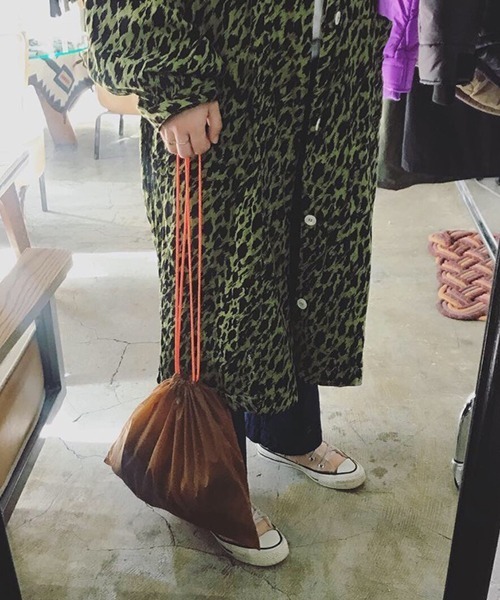 BURLAP OUTFITTER（バーラップアウトフィッター）の「ARC APRON BAG / アークエプロンバッグ（ショルダーバッグ・メンズ・ブラック/ベージュ/パープル/ネイビー/グレー/カーキ/オレンジ系その他・ONE SIZE）」の11枚目の写真