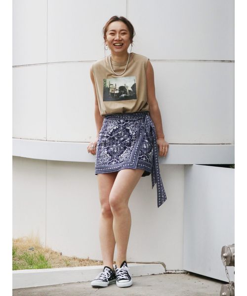 Ungrid（アングリッド）の「フォトプリントボックスタンク（タンクトップ・レディース・モカ/チャコールグレー/オフホワイト・FREE）」の4枚目の写真