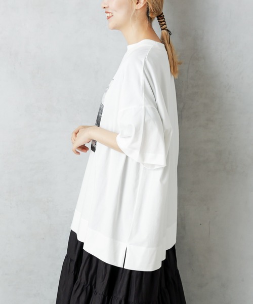 PUAL CE CIN（ピュアルセシン）の「フォトT（Tシャツ/カットソー・レディース・オフホワイト/ホワイト系その他/グレー/グレイッシュベージュ・FREE）」の19枚目の写真