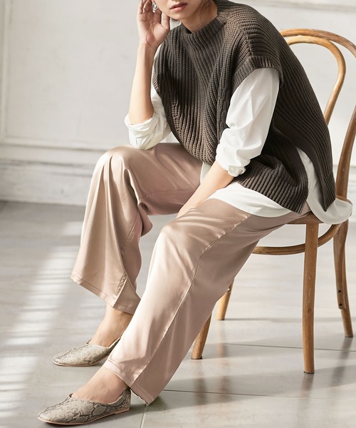 KOBE LETTUCE（コウベレタス）の「リラックスサテンイージーパンツ（その他パンツ・レディース・ブラウン/グリーン系その他2/ピンク/グリーン系その他/ベージュ/グリーン系その他3/パープル/ブルー/ピンク系/グレー・FREE）」の4枚目の写真