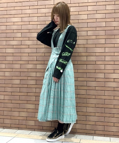 Candy Stripper（キャンディストリッパー）の「CANDY SNACK BAR L/S Tシャツ（Tシャツ/カットソー・レディース・ブラック/オフホワイト/ピンク・2）」の13枚目の写真