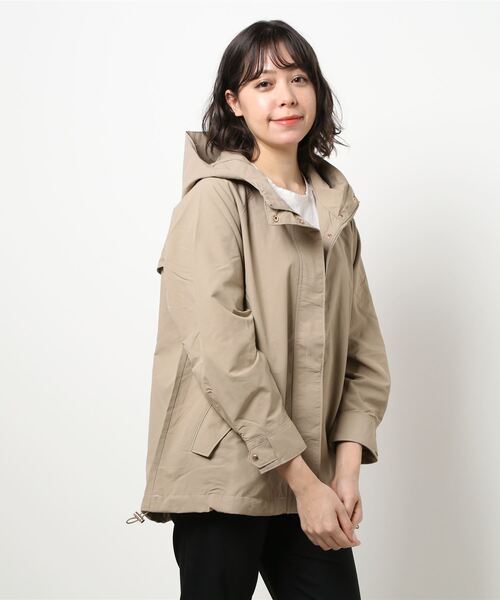 BELLUNA PLUS（ベルーナ）の「スピンドル使いマウンテンパーカー（マウンテンパーカー・レディース・ベージュ/ネイビー/カーキ・MEDIUM/LARGE/X-LARGE）」の14枚目の写真