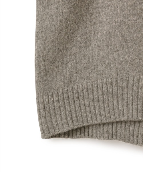 ADAM ET ROPE'(アダムエロペ)の「【アウトレット店舗・WEB限定】ウール混ソフト天竺タートル(ニット/セーター・レディース・ブラウン/グレー/ダークパープル/ベージュ系その他・FREE)」の11枚目の写真