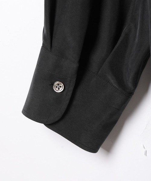 ADAM ET ROPE'（アダムエロペ）の「《21SS》リラックスドレープ レーヨンスエード とろみバンドカラーシャツ/UNISEX（シャツ/ブラウス・メンズ・ブラック/カーキ/ブルー系その他/サーモンピンク・M/L）」の8枚目の写真