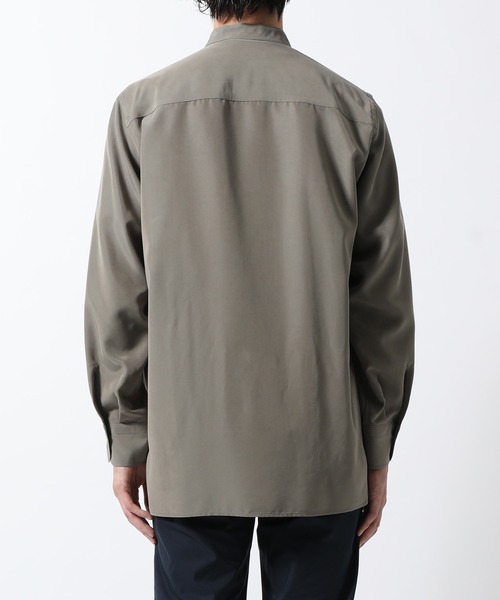 ADAM ET ROPE'（アダムエロペ）の「《21SS》リラックスドレープ レーヨンスエード とろみバンドカラーシャツ/UNISEX（シャツ/ブラウス・メンズ・ブラック/カーキ/ブルー系その他/サーモンピンク・M/L）」の19枚目の写真