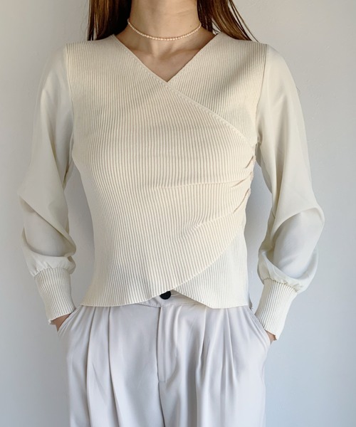 CLEA（クレア）の「袖シフォンカシュクールリブニット（ニット/セーター・レディース・ブラック/アイボリー・FREE）」の4枚目の写真