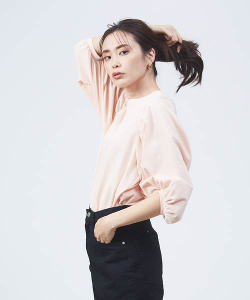 qualite（カリテ）の「ギャザーパフスリーブカットソー（Tシャツ/カットソー・レディース・オフホワイト/ブルー/オレンジ系その他2・フリー）」の3枚目の写真