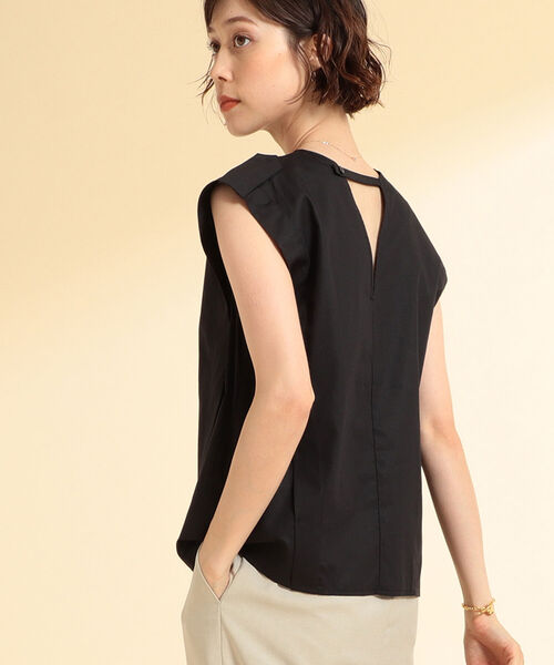 Ray BEAMS（レイビームス）の「Ray BEAMS / エポレット ノースリーブ シャツ（シャツ/ブラウス・レディース・ブラック/ホワイト・ONE SIZE）」の2枚目の写真