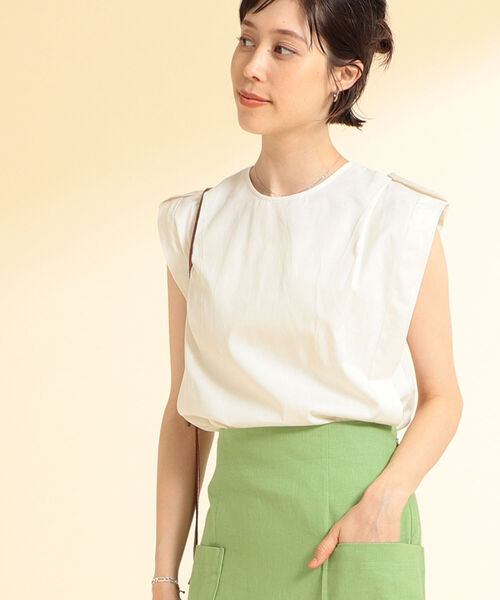 Ray BEAMS（レイビームス）の「Ray BEAMS / エポレット ノースリーブ シャツ（シャツ/ブラウス・レディース・ブラック/ホワイト・ONE SIZE）」の4枚目の写真