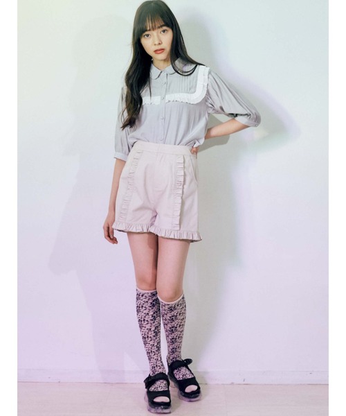 merry jenny（メリージェニー）の「line frill チノショートパンツ（その他パンツ・レディース・ライトブルー/ブラック/ベージュ・FREE）」の4枚目の写真