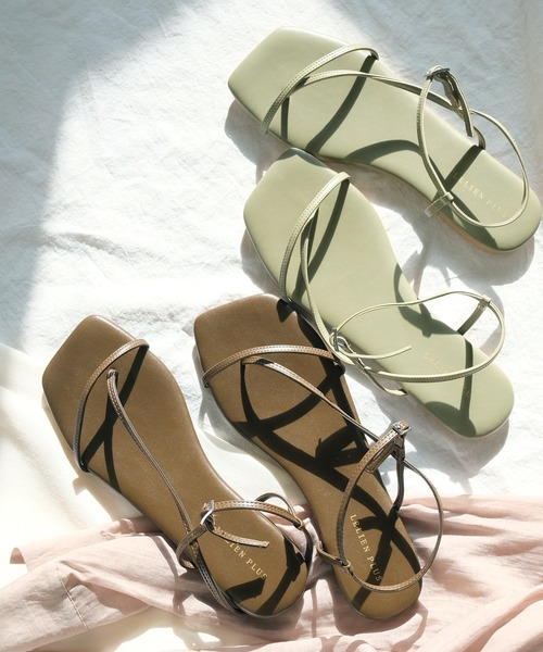 AmiAmi(アミアミ)の「華奢ストラップスクエアトゥトングサンダル(サンダル・レディース・ホワイト/ブラック/ベージュ/カーキ/ブラウン・LL/S/M/L)」の11枚目の写真