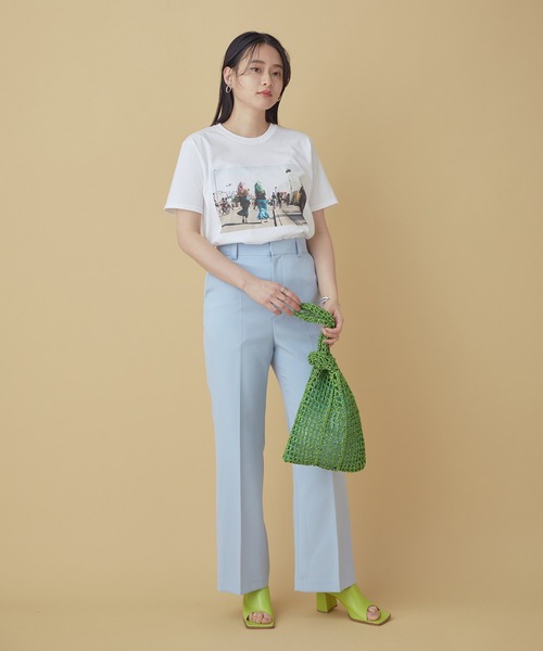 ADAM ET ROPE'（アダムエロペ）の「【WEB限定】旅するフォトTEE（Tシャツ/カットソー・レディース・ホワイト/ホワイト系その他/ホワイト系その他2・FREE）」の6枚目の写真