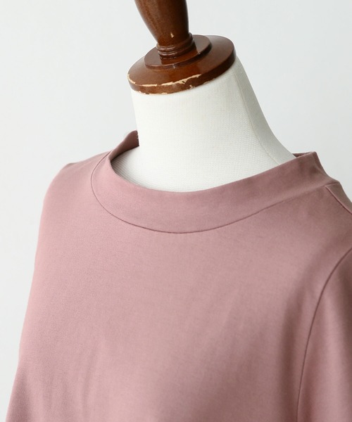 n'OrLABEL(ノアールレーベル)の「『撥水&吸水モックネックフレアTシャツ』(Tシャツ/カットソー・レディース・ブラック/ブラウン/オフホワイト/ピンク/ミント・1/2)」の17枚目の写真