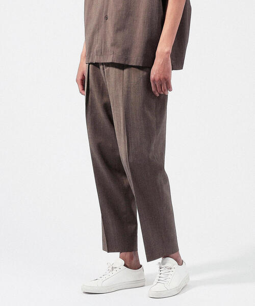 TOMORROWLAND （トゥモローランド）の「ウールレーヨン サイドアジャスターパンツ（その他パンツ・メンズ・ネイビー/ベージュ/ライトグレー/ダークブラウン・M/XS/S）」の21枚目の写真