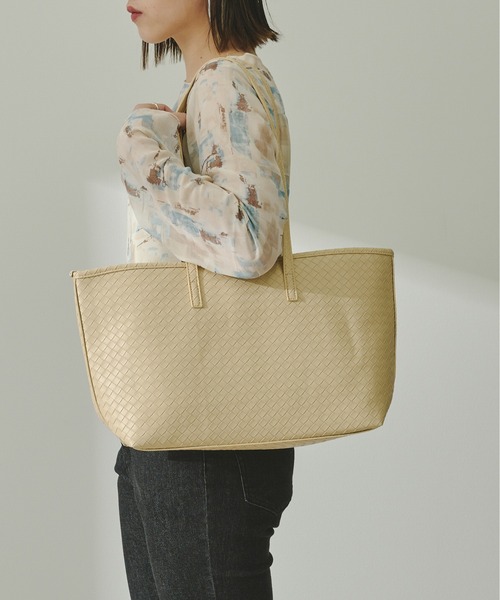 Ambre Neige(アンブルネージュ)の「ポーチ付きメッシュトートバック/【WEB/EC限定商品】(トートバッグ・レディース・ホワイト/ベージュ・FREE)」の9枚目の写真