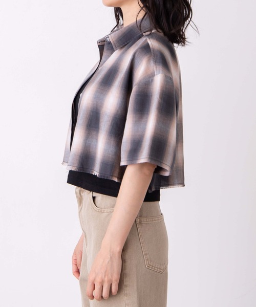 WEGO（ウィゴー）の「WEGO/タンク付きダメージショートシャツ（シャツ/ブラウス・レディース・ベージュ系その他2/グレー系その他2/ブラウン系その他2/ブラック系その他2・FREE）」の19枚目の写真