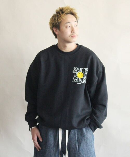 MANASTASH（マナスタッシュ）の「MANASTASH/マナスタッシュ　SFM SWEAT SHIRT SFMスウェットシャツ 7113111（スウェット・メンズ・ライトグレー/ブラック・MEDIUM/LARGE/X-LARGE）」の3枚目の写真