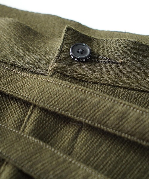 SHAREEF（シャリーフ）の「DOUBLE BELT PANTS（その他パンツ・メンズ・ブラック/ブルー系その他/ホワイト系その他/カーキ・1/2/3）」の16枚目の写真