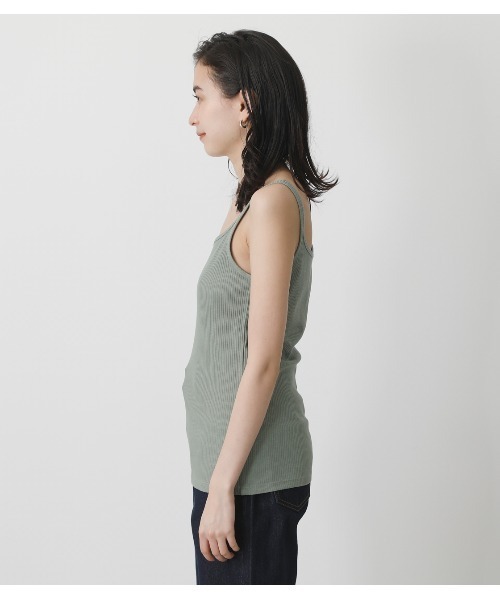 AZUL by moussy（アズールバイマウジー）の「BASIC 2WAY CAMISOLE/ベーシック2WAYキャミソール（キャミソール・レディース・ブラック/ライトベージュ/ホワイト/カーキ・MEDIUM/SMALL）」の7枚目の写真