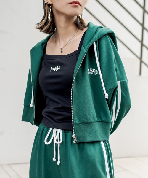 RASVOA(ラスボア)の「【セットアップ着用可】クロップド2ラインパーカー(パーカー・レディース・グレー/グリーン/ブラック・FREE)」の9枚目の写真