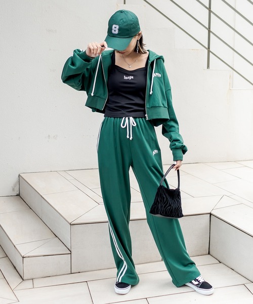 イシカワラボ　パーカーとチュールズボンの セット イシカワラボ パーカーとチュールズボンの セット