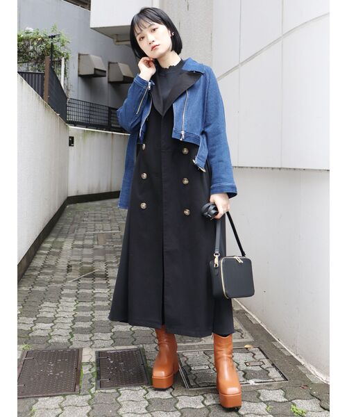 MURUA（ムルーア）の「ラウンドジップショルダーバッグ（ショルダーバッグ・レディース・ブラック/ベージュ・FREE）」の7枚目の写真