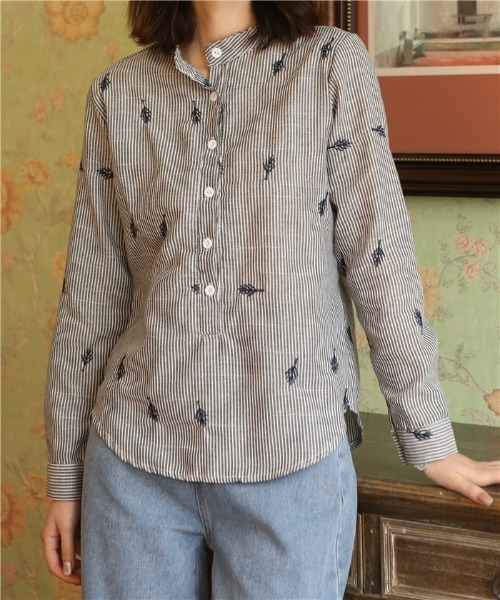 MAISON DE THERESE(メゾン ド テレーズ)の「長袖刺繍シャツブラウス(シャツ/ブラウス・レディース・グレー・M/L/S/X-LARGE)」の10枚目の写真