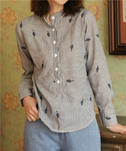 MAISON DE THERESE(メゾン ド テレーズ)の「長袖刺繍シャツブラウス(シャツ/ブラウス・レディース・グレー・M/L/S/X-LARGE)」の14枚目の写真