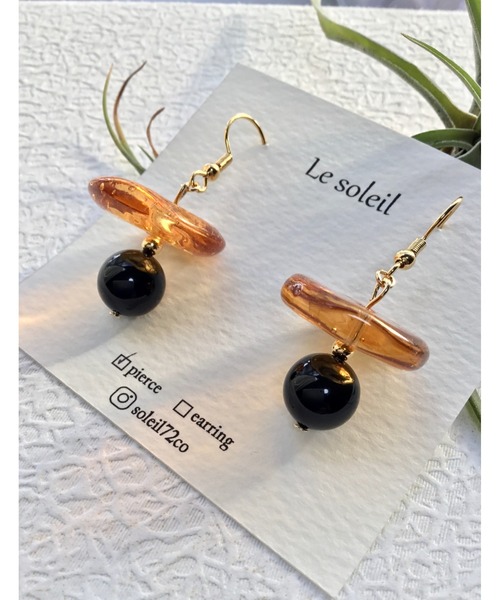 tone(トーン)の「【Le soleil】鮮やか ベネチアンビーズピアス(MA)(ピアス(両耳用)・レディース・その他・FREE)」の1枚目の写真