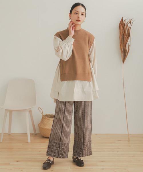 SENSE OF PLACE by URBAN RESEARCH（センスオブプレイスバイアーバンリサーチ）の「ブラウスドッキングセーター（ニット/セーター・レディース・ブラック/アイボリー/キャメル・ONE）」の11枚目の写真