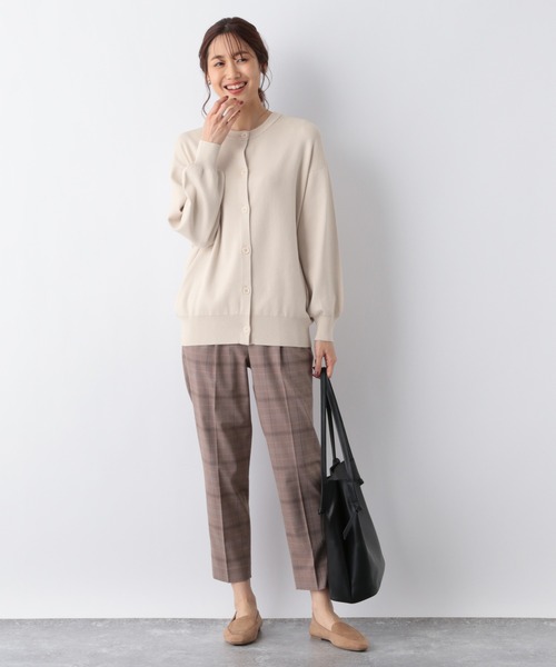 GLOBAL WORK（グローバルワーク）の「洗えるリラックスクルーカーディガン/957964（カーディガン/ボレロ・レディース・ブラック/ダークグリーン/アイボリー/ホワイト系その他/イエロー系その他・MEDIUM/LARGE）」の17枚目の写真