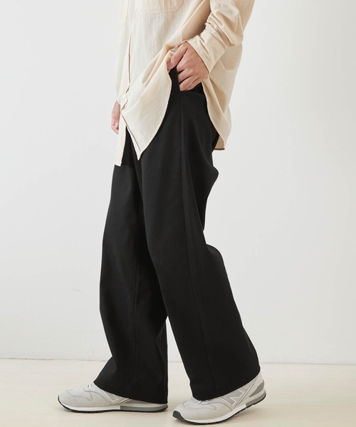 Craft Nicholson(クラフトニコルソン)の「ストレッチカツラギ タックワイドチノパンツ(チノパンツ・メンズ・ストライプ/ブラウン系その他/ネイビー/グレー系その他/グレー系その他2/ブラック・L/S/M)」の2枚目の写真