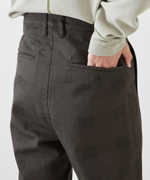 Craft Nicholson(クラフトニコルソン)の「ストレッチカツラギ タックワイドチノパンツ(チノパンツ・メンズ・ストライプ/ブラウン系その他/ネイビー/グレー系その他/グレー系その他2/ブラック・L/S/M)」の19枚目の写真