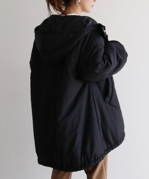 reca（レカ）の「ミドル丈中綿モンスターパーカー（ダウンジャケット/コート・レディース・アイボリー/ブラック/ベージュ/カーキ・M/L）」の8枚目の写真