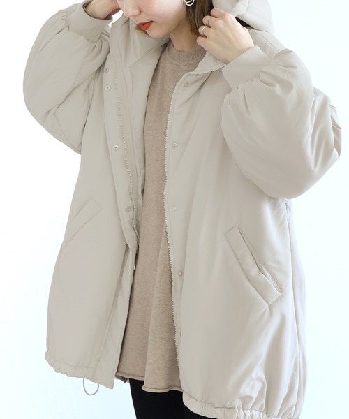 reca（レカ）の「ミドル丈中綿モンスターパーカー（ダウンジャケット/コート・レディース・アイボリー/ブラック/ベージュ/カーキ・M/L）」の16枚目の写真