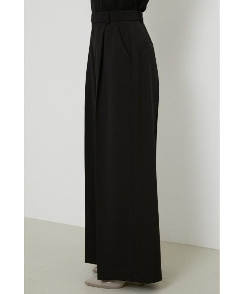 rienda(リエンダ)の「ロングワイドパンツ(スラックス・レディース・ライトグリーン/ブラック/ライトベージュ・SMALL/MEDIUM)」の4枚目の写真