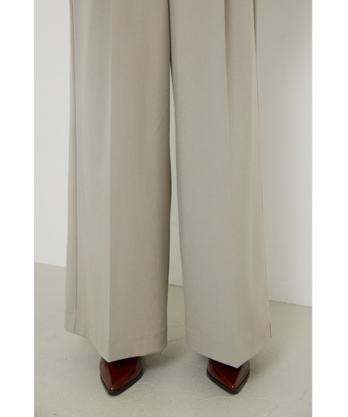 rienda(リエンダ)の「ロングワイドパンツ(スラックス・レディース・ライトグリーン/ブラック/ライトベージュ・SMALL/MEDIUM)」の8枚目の写真