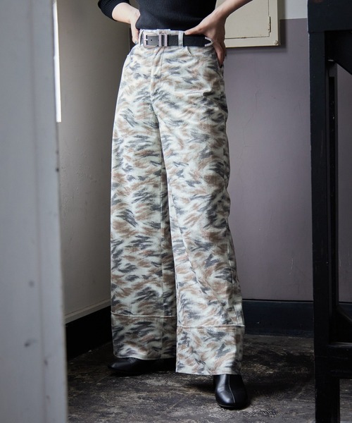 PAGEBOY（ページボーイ）の「スモークコールワイドパンツ（その他パンツ・レディース・ホワイト系その他/ブラック系その他・FREE）」の9枚目の写真