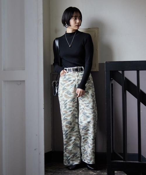 PAGEBOY（ページボーイ）の「スモークコールワイドパンツ（その他パンツ・レディース・ホワイト系その他/ブラック系その他・FREE）」の3枚目の写真