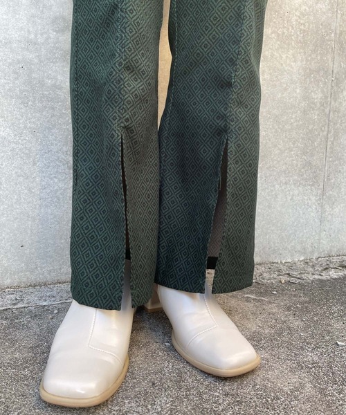 JUGLANS(ユグランス)の「☆ レトロなムード。幾何学柄フロントスリットフレアパンツ(その他パンツ・レディース・ブラック/ブラウン/オフホワイト/モスグリーン・FREE)」の16枚目の写真