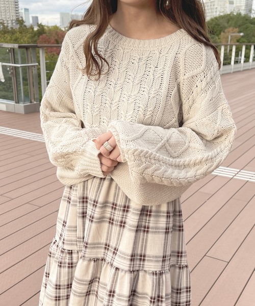 apres jour(アプレジュール)の「バックリボンケーブルニット【ZOZOTOWN限定アイテム】(ニット/セーター・レディース・アイボリー/ボルドー/ピンクベージュ/モカ/ラベンダー・X-LARGE/フリー)」の20枚目の写真