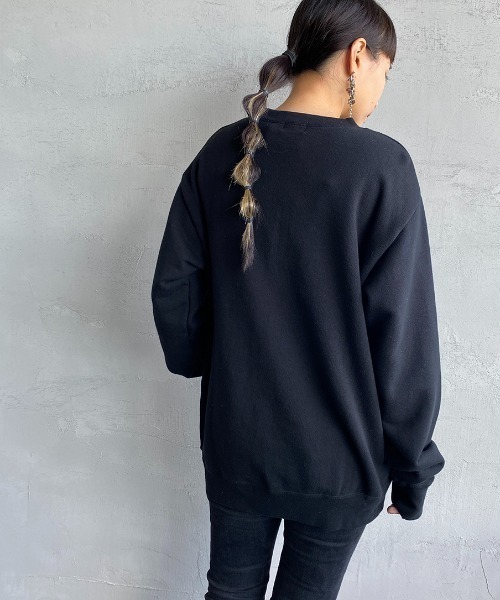 The Endless Summer（エンドレスサマー）の「[THE ENDLESS SUMMER/エンドレスサマー] 別注 BUHIワンポイント刺繍クルーネックスウェット（スウェット・レディース・ブラック/グレー/グリーン/バーガンディー・M/L/XL）」の13枚目の写真